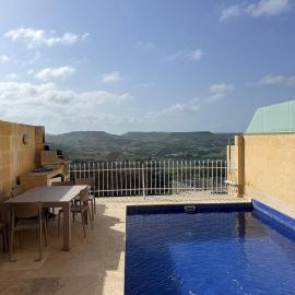Staytopus Highlands Rooms Gozo Pool & View，位于沙拉的酒店