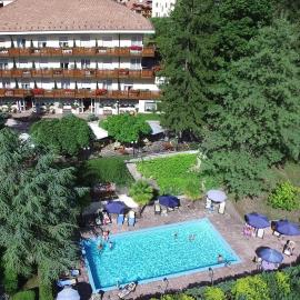 Hotel Miralago Wellness - Adults Only，位于莫尔韦诺的酒店