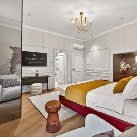 King Richards Royal Residence