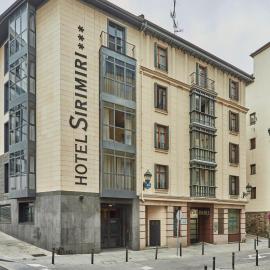 Hotel Silken Sirimiri,位于毕尔巴鄂的酒店