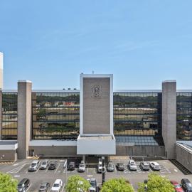 The Barclay Towers Hotel and Resort，位于弗吉尼亚海滩的酒店