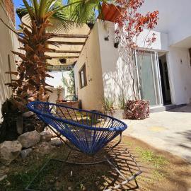Isabella's Cottage，位于乔卢拉的酒店