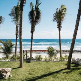 5BR Exclusive Beachfront Villa with Pool in Tulum，位于Balcheil的酒店