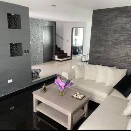 Casa BOSQUES MAS EXPERIENCIA A CABALLO，位于乔卢拉的酒店