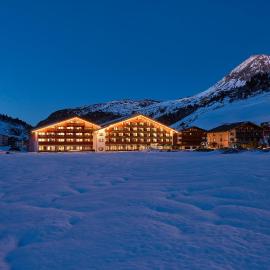 ROBINSON ALPENROSE Zürs