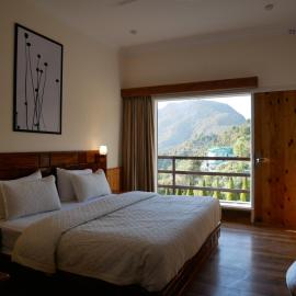 The Stone Age : a boutique hotel