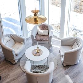 Sauna | WiFi | Wood-burning stove | BBQ | Pets OK，位于洛夫斯达伦的酒店
