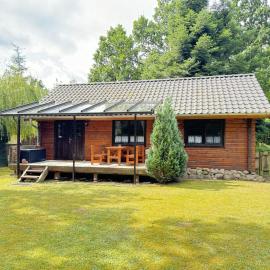 Ferienhaus 'am Eulennest'，位于Jabel的酒店