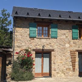 La Grange de la Petite Ourse，位于安格勒的酒店