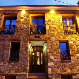 Ibri Hotel，位于塞尔丘克的酒店