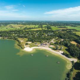 Vakantiepark 't Strandheem，位于Opende的酒店