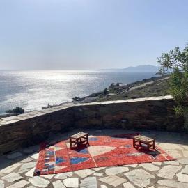 Cycladic house 2 rooms & garden - beautiful view - near the sea，位于Lichnaftia的酒店