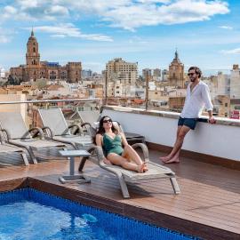 Salles Hotel Málaga Centro，位于马拉加的酒店