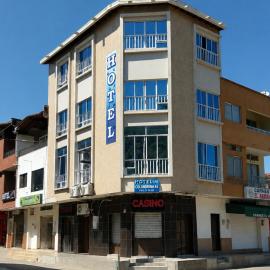 Hotel Las Golondrinas，位于Puerto Berrío的酒店
