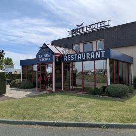 Brit Hotel Argentan，位于阿尔让唐的酒店