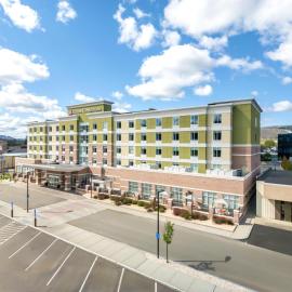 Hilton Garden Inn Corning Downtown，位于康宁的酒店