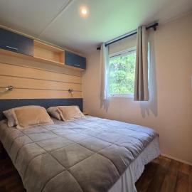 Mobil-home EUROPAPARK 20min, climatisé, TV & Wi-Fi，位于Boofzheim的酒店
