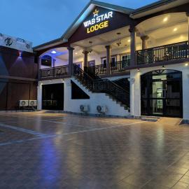 WAB STAR Lodge，位于库马西的酒店