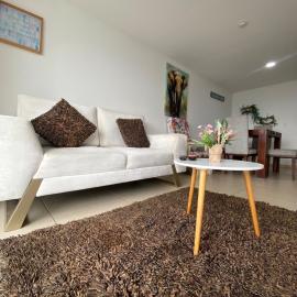 La vida es bella Hermoso apartamento con Piscina -Turco- Central，位于多斯克布拉达斯的酒店
