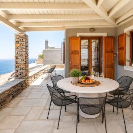 Marilia VIllage Spathi Kea "Villa Helios"，位于Spathi 的酒店