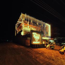 Hotel Nakshtra Residency，位于Bramhapuri的酒店