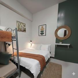 Ortigas Uptown Bonifacio CBD Hostel,位于Sampong的酒店