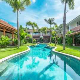 Brand-New Loft Balangan Village，位于巴东的酒店