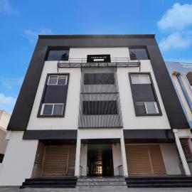 Super Townhouse Kurnool Bus Terminal Formerly Hotel Lakshmi Pride，位于卡努尔的酒店