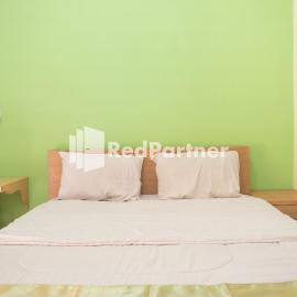 Wisma Handayani Syariah RedPartner near RSUD Wonosari，位于日惹的酒店