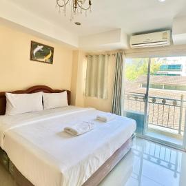 P ratunam Residence Hotel，位于曼谷的酒店