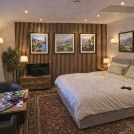 Miltons Apartments and Rooms