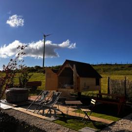 Starsbox il rifugio delle stelle，位于Castelgrande的酒店