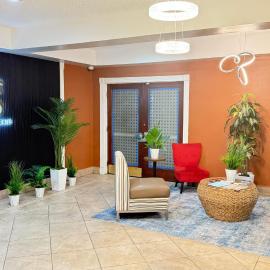 Spanish Trails Inn - Laredo Hotel，位于拉雷多的酒店