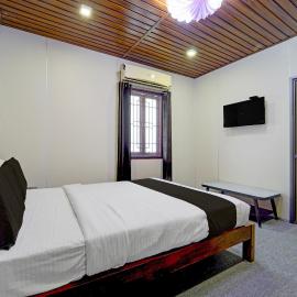 Super Hotel O AM Grandd,位于加赖古迪的酒店