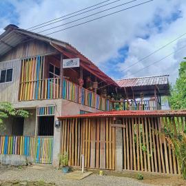 Hospedaje Rural Shihumar，位于Coquí的酒店