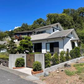 プライベートヴィラ渚音，位于小豆岛的酒店