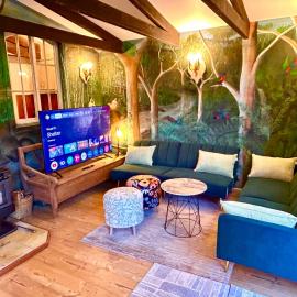 2 bedroom Guesthouse in the Centre of Noojee，位于Noojee的酒店