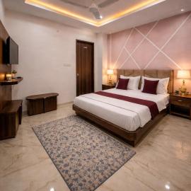 HOTEL Shree GANGA,位于Dewās的酒店