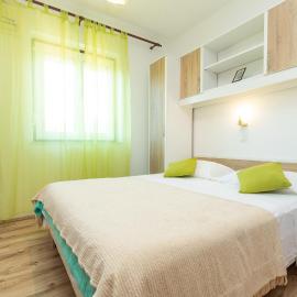 Apartments Diana，位于Luka的酒店