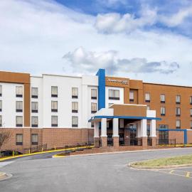 Hampton Inn & Suites Augusta West