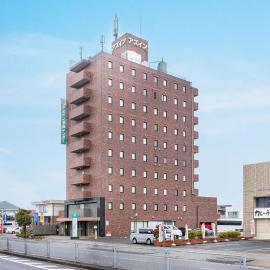 AZ Inn Handa Inter，位于半田的酒店