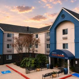Sonesta Simply Suites Houston CityCentre I-10 West，位于休斯顿的酒店