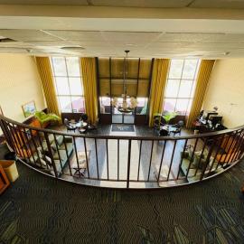 Mystic River Hotel & Suites,位于米斯蒂克的酒店