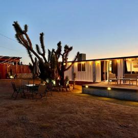 Stargaze Grand Canyon，位于Meadview的酒店