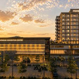 Prime Plaza Hotel Mataram，位于马塔兰的酒店