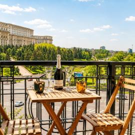 New Luxury Flat in front of the Parliament at Unirii