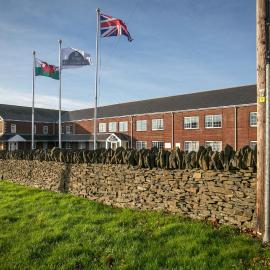 Celtic International Hotel Cardiff Airport，位于巴里的酒店