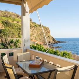 Fos Beachfront Loft-Limnos, Volissos-Chios，位于利姆诺斯的酒店