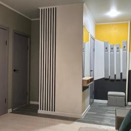 New 2 ROOM ultra centr，位于巴蒂的酒店