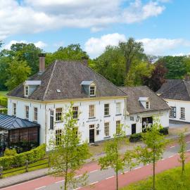 Hotel Restaurant Het Witte Paard，位于代尔登的酒店